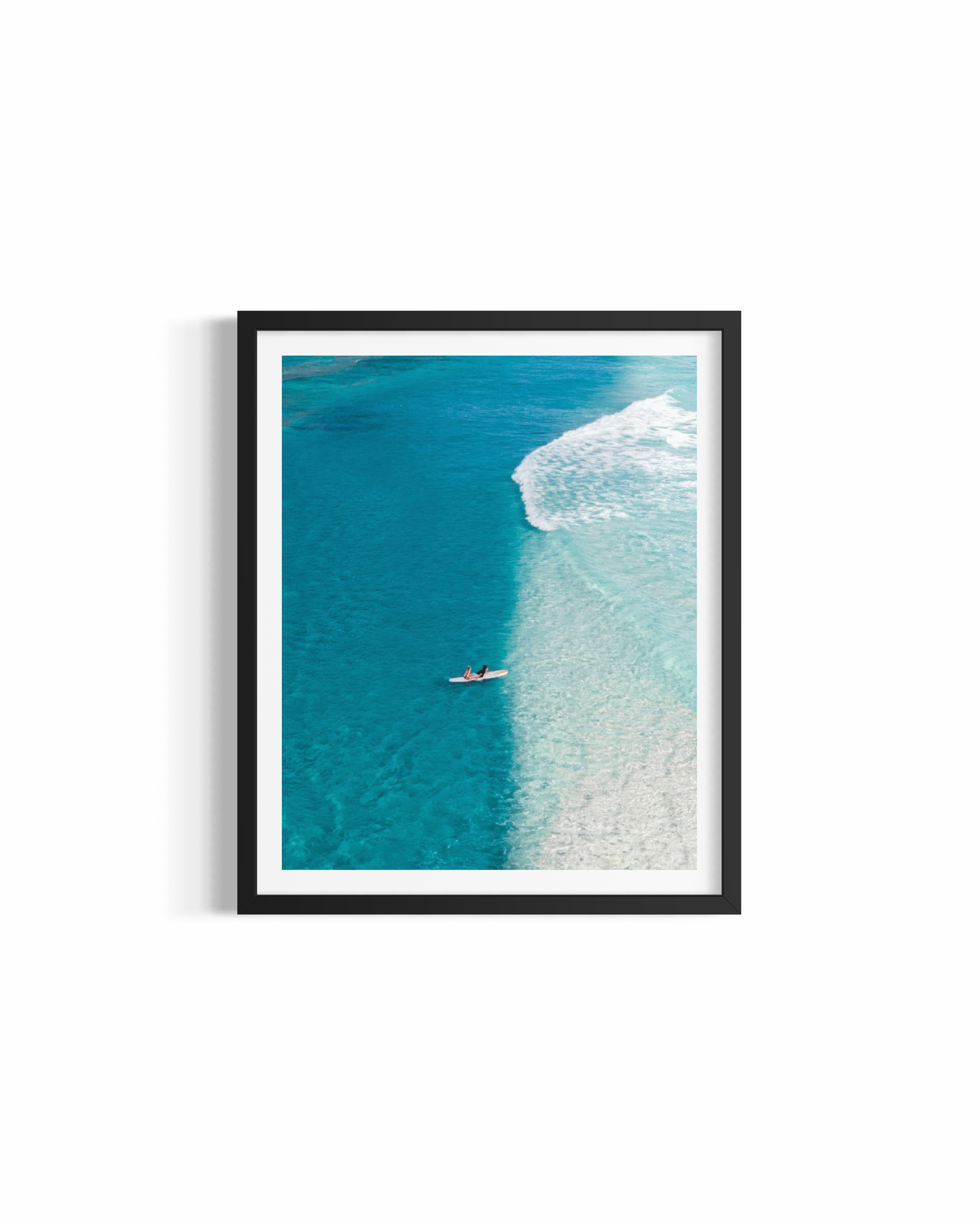 Where sand meets ocean, Wategos Beach Byron Bay — Split ocean photography print by Saxon Kent